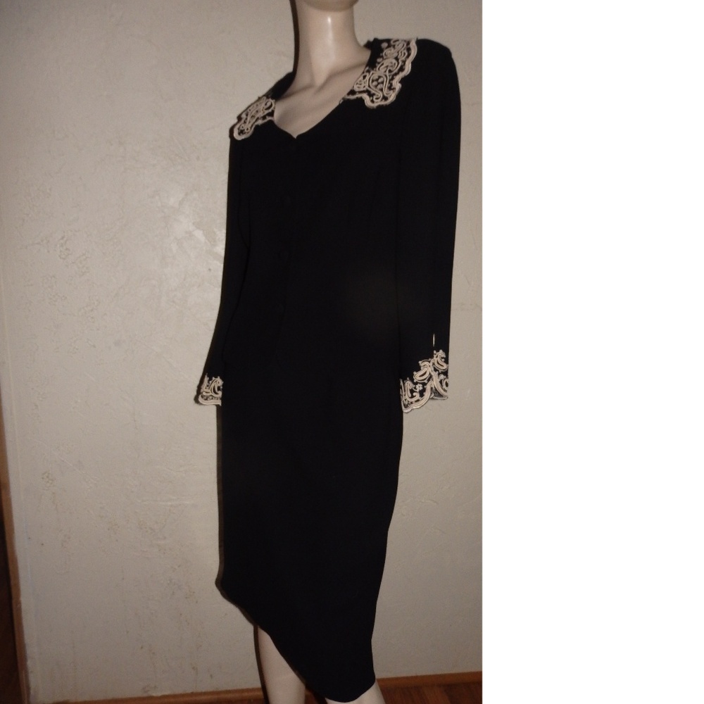 Maggie London Black Skirt Suit Size 12 - Picture 6 of 6